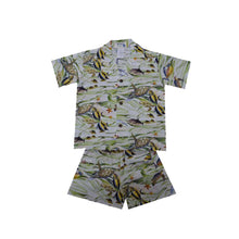 Load image into Gallery viewer, Tropical Fish Dad and Me Shirts