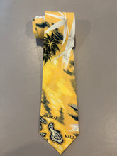 Load image into Gallery viewer, Mens Necktie Hawaii Print