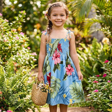 Load image into Gallery viewer, Little girl wearing the Makakilo Hibiscus kids aloha dress, an authentic girls Hawaiian dress handmade in Honolulu.
