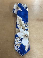 Load image into Gallery viewer, Authentic Hawaiian Necktie Hibiscus