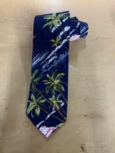 Load image into Gallery viewer, Authentic Hawaiian Necktie Flamingo