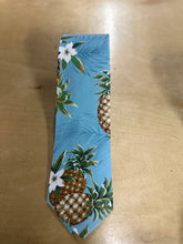 Load image into Gallery viewer, Authentic Hawaiian Necktie Pineapple