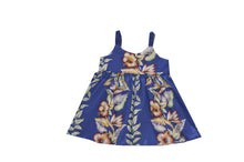 Load image into Gallery viewer, Matching Family Hawaiian Outfits in Hibiscus