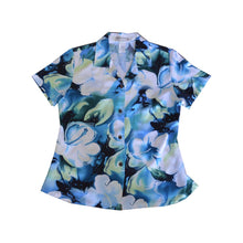 Load image into Gallery viewer, Watercolor Hibiscus Rayon Fitted Hawaiian Shirt For Women Made In Hawaii