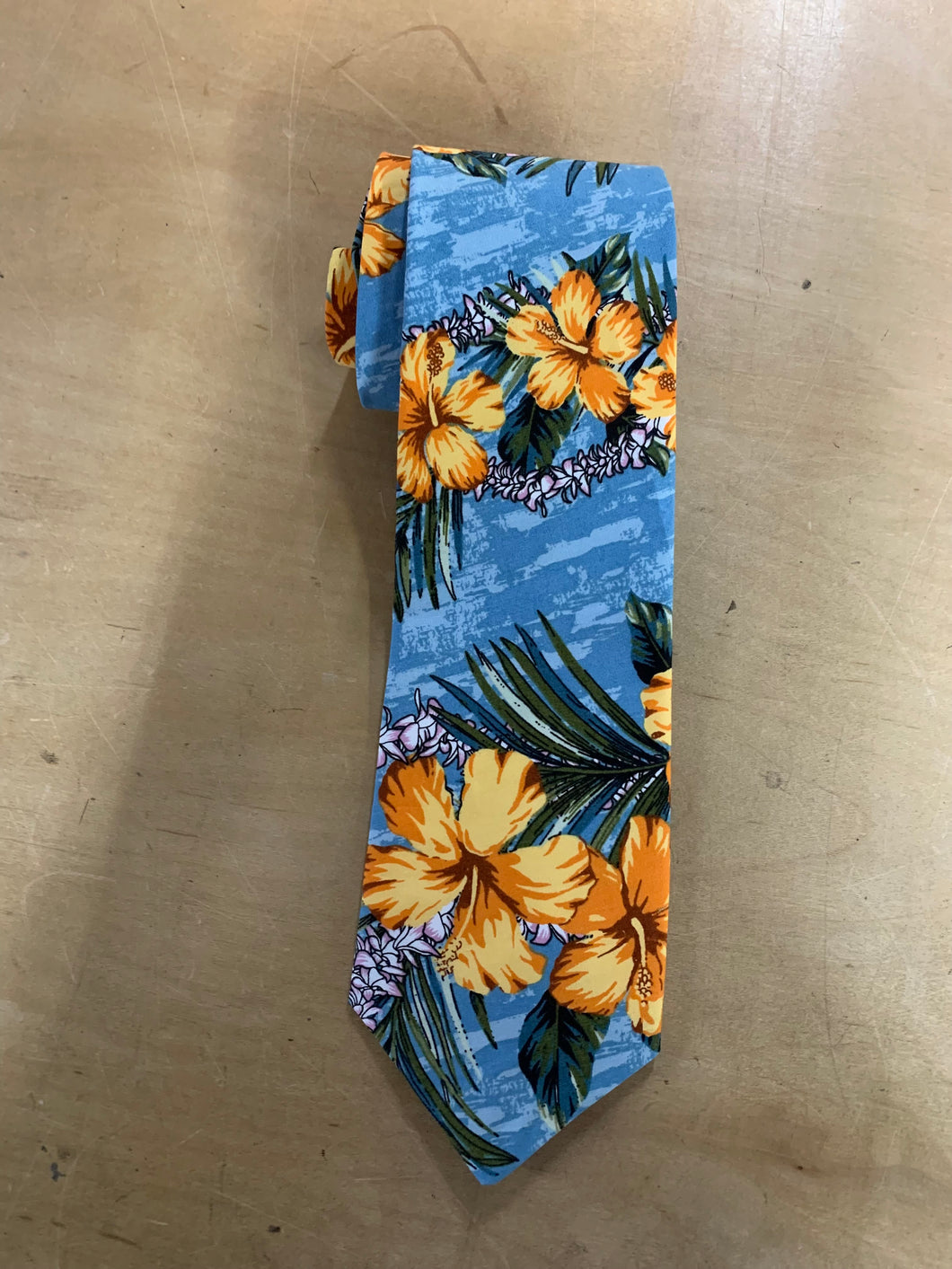 Purple Hibiscus Print Hawaii Tie