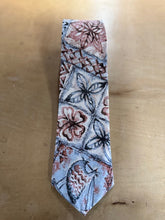 Load image into Gallery viewer, Polynesian Tapa Hawaii Blue Necktie
